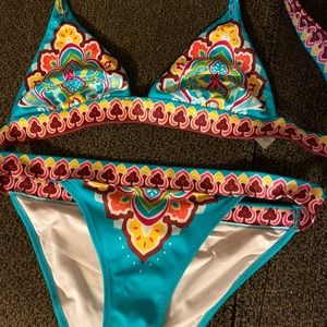 Victoria’s Secret bikini